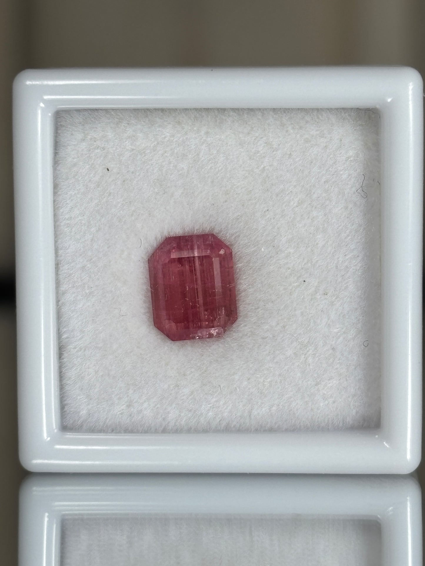 Turmalina rosa 7x6 mm