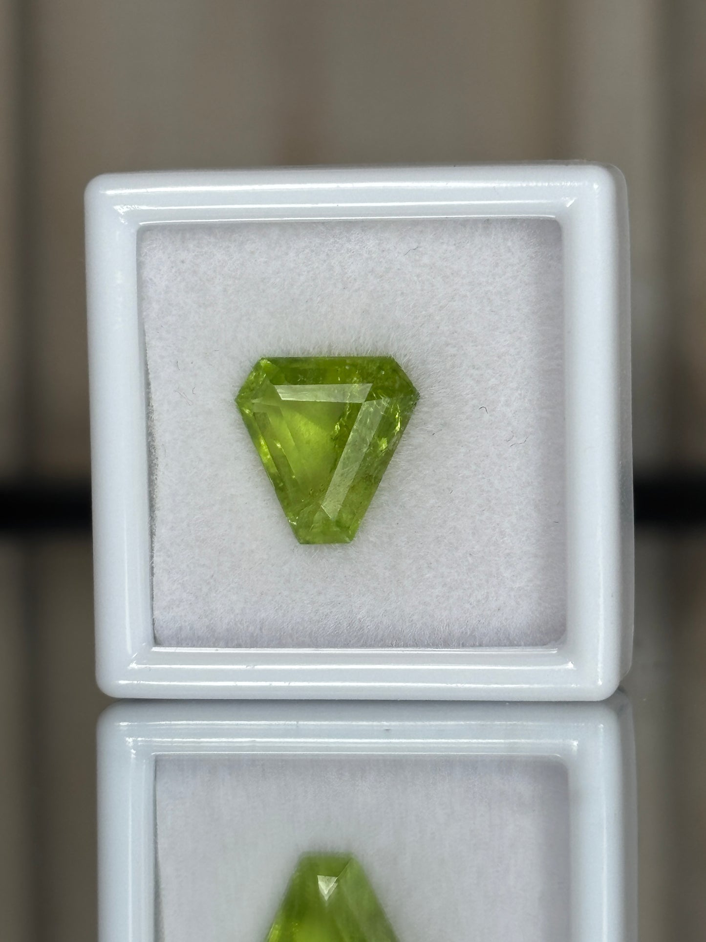 Olivino / Peridot 9 mm