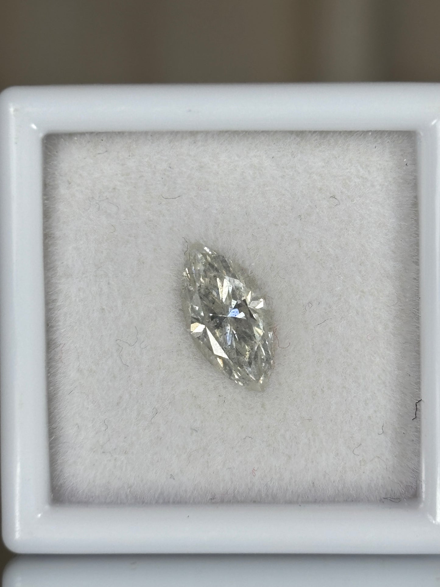Moissanita 10x5 mm