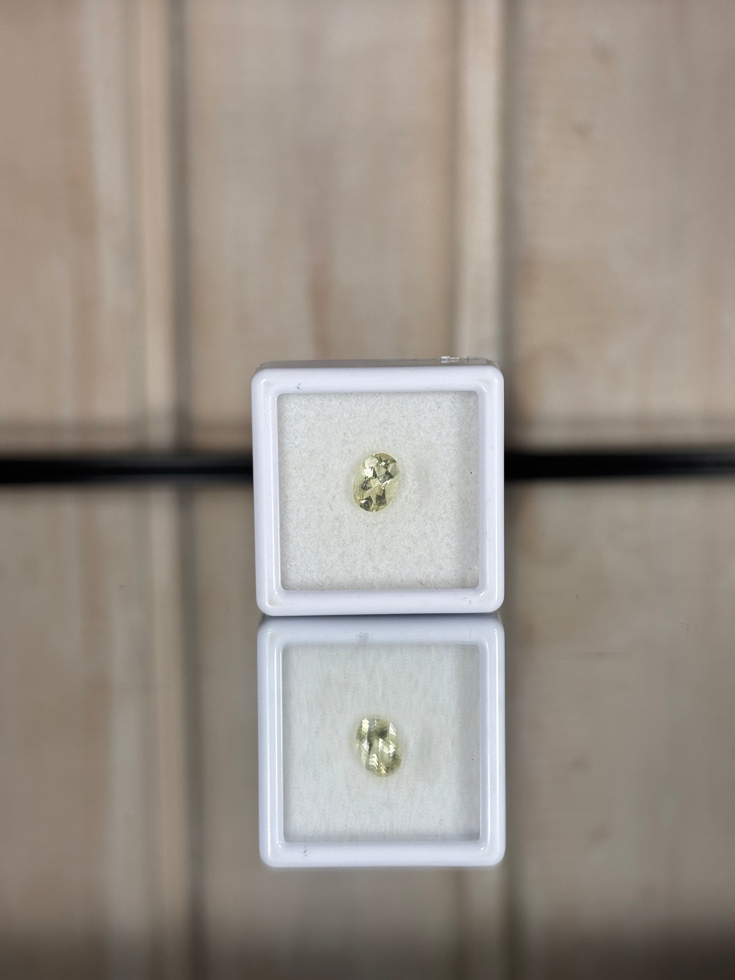 Heliodoro 7x5 mm