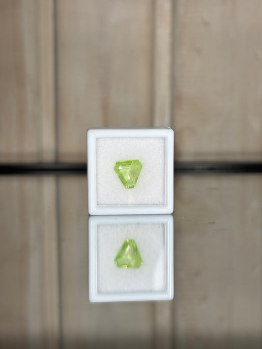 Olivino / Peridot 9 mm